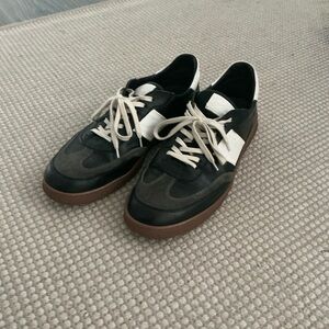 Collegium Pillar 2 Mens Sneakers